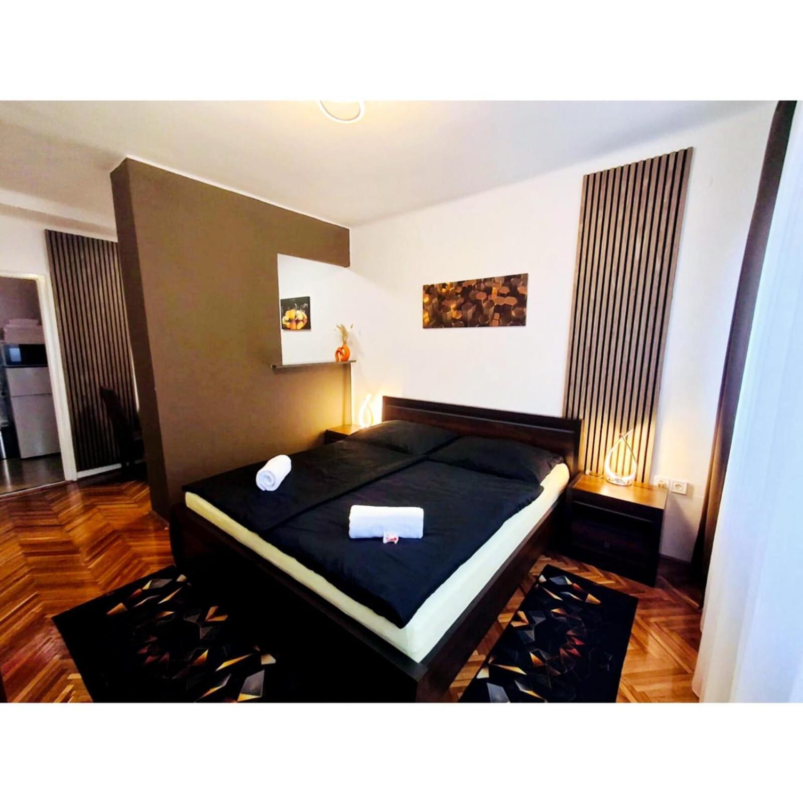 Centrum Apartman Sarospatak Exterior photo